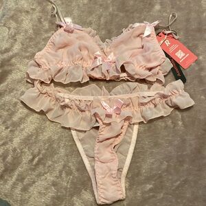 Pink lingerie set
